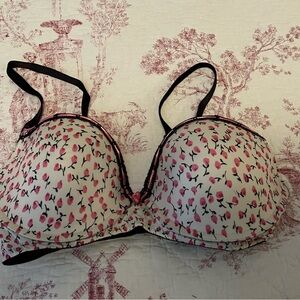 Victoria’s Secret Floral Push Up Bra